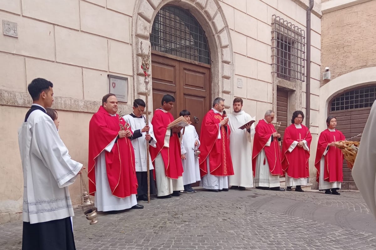 Domenica delle Palme a Campitelli. Tra liturgia, Parola e le note solenni dell’organo